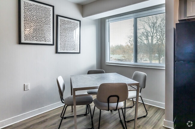 1 BR, 1 BA - The Sydney