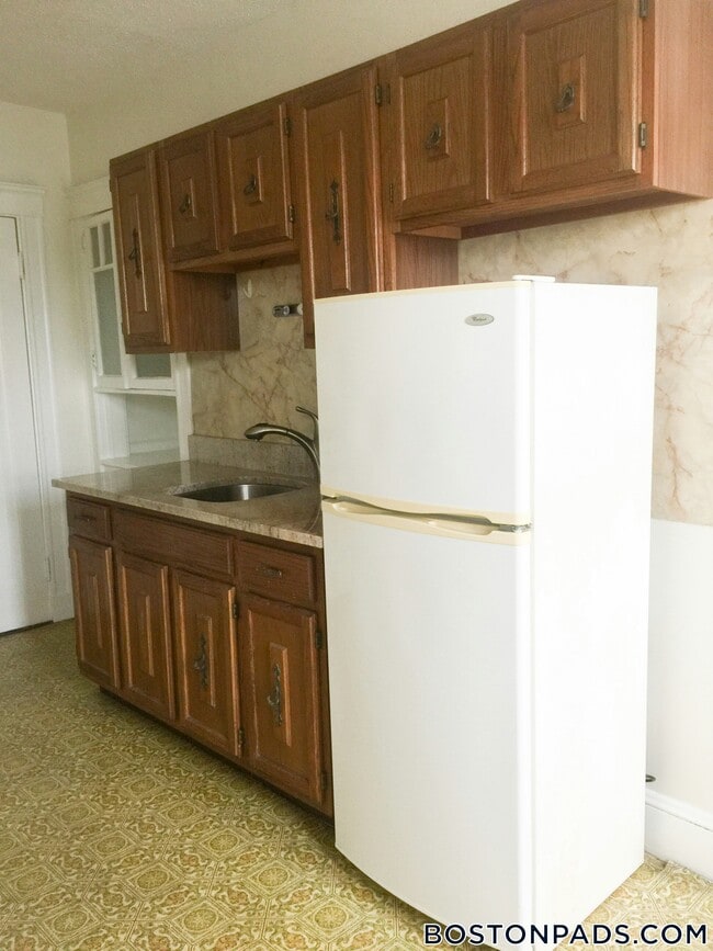 Photo - 53 Fellsway W Unit 17