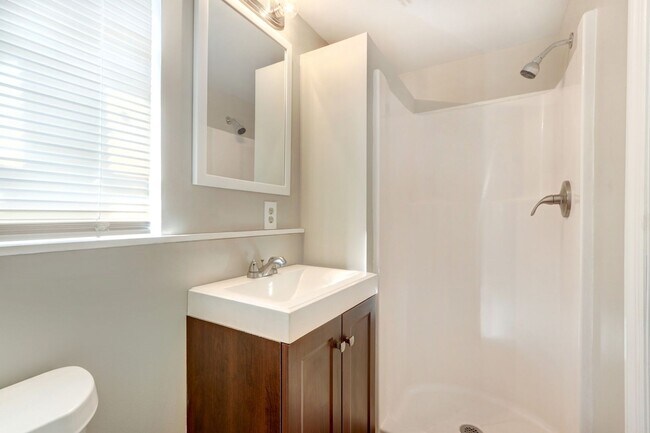 Photo - 634 E Park Ave Unidad B
