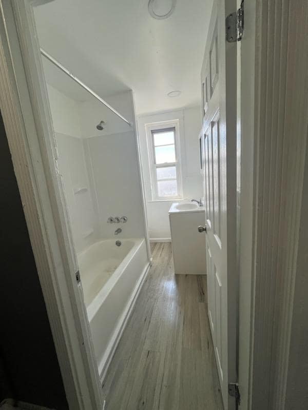 Photo - 70 Clinton Rd