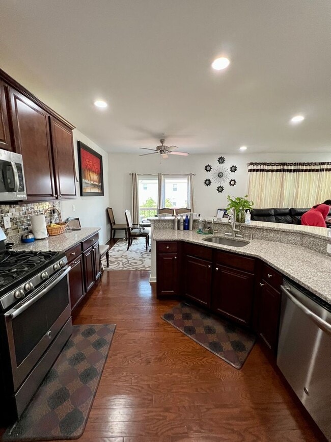 Photo - Beautiful 3-Bedroom End Townhouse in Royersford! Available mid-June!