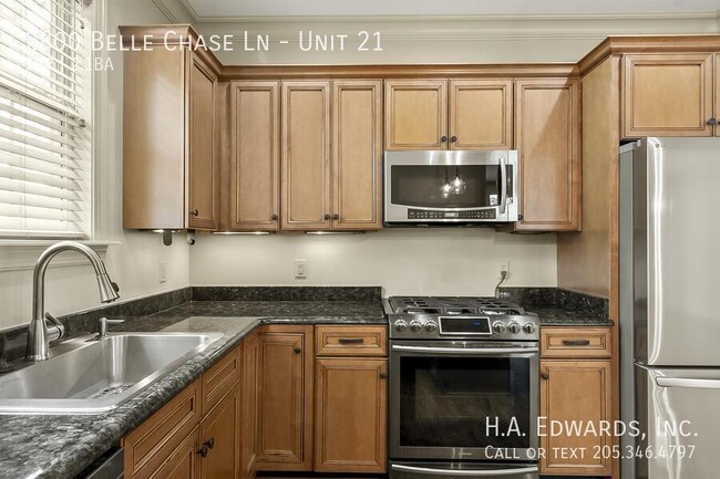 Photo - 2800 Belle Chase Ln