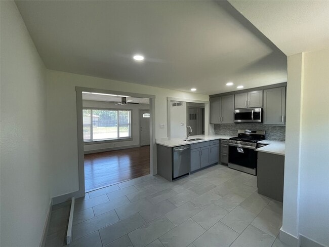 Photo - 217 Terry Rd