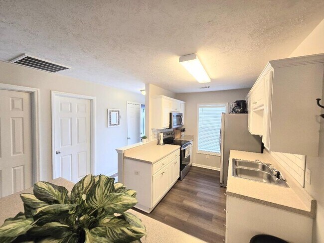 Photo - 7112 Belize Dr