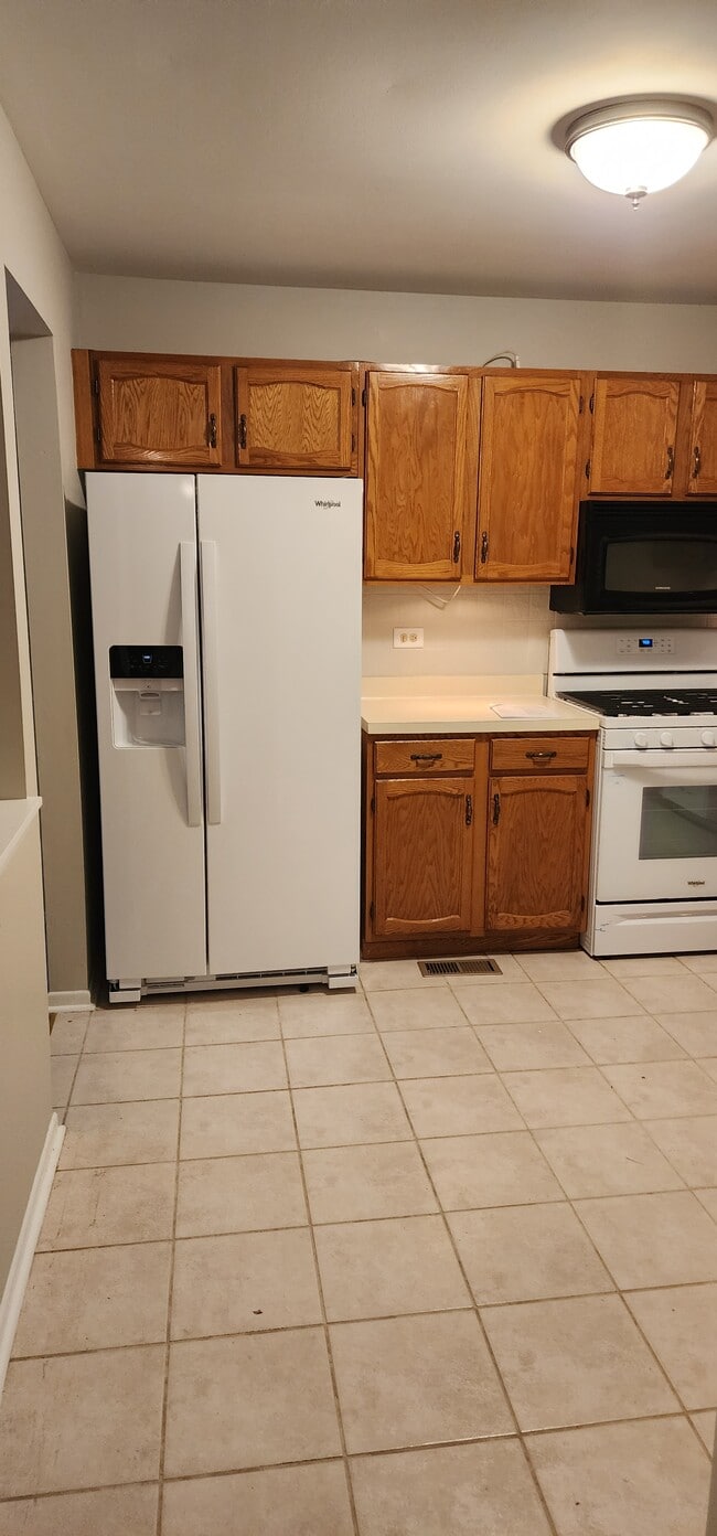 Photo - 1911 Windsong Dr