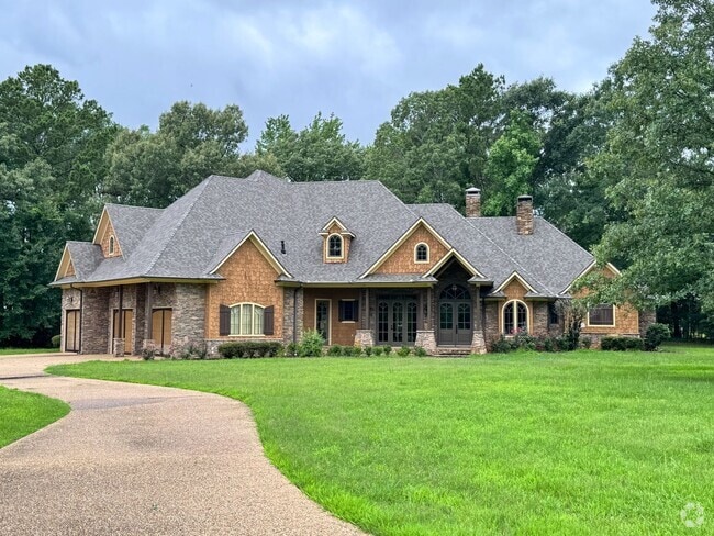 Building Photo - 21220 Gatlinburg Rd Rental