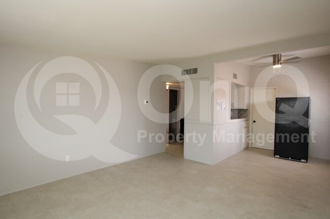 Photo - 3207 N 67th Pl