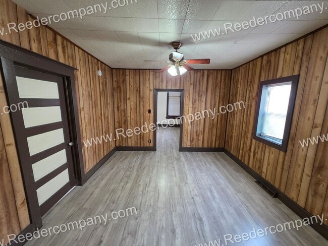 Photo - 3 bedroom house with brand new flooring