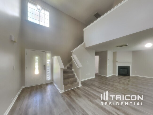 Photo - 4262 Winston Cir