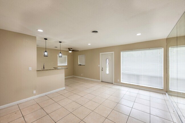 Photo - 131 NW 57th St Unit 131 NW 57 Street