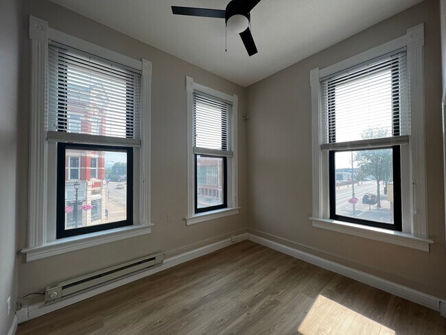 Photo - 163 Lafayette St Apartments Unit 3
