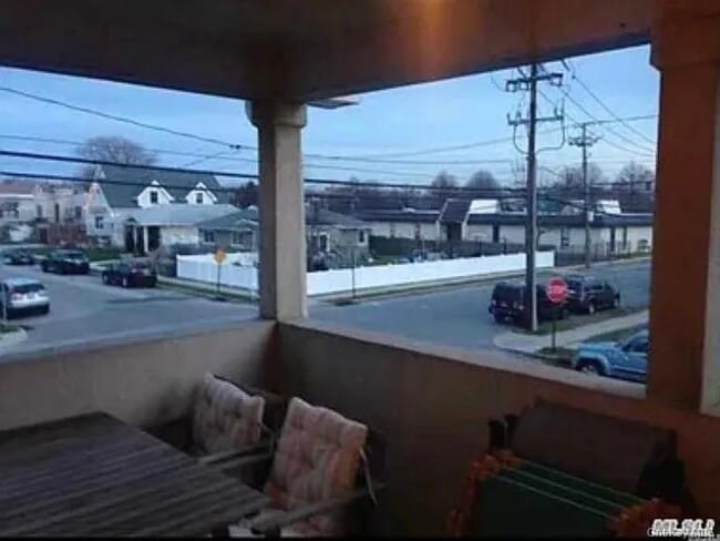 Photo - 457 Monroe Blvd Unit Upper