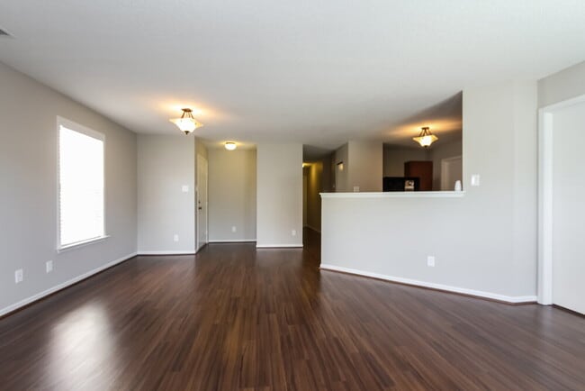 Photo - 728 Adagio Dr