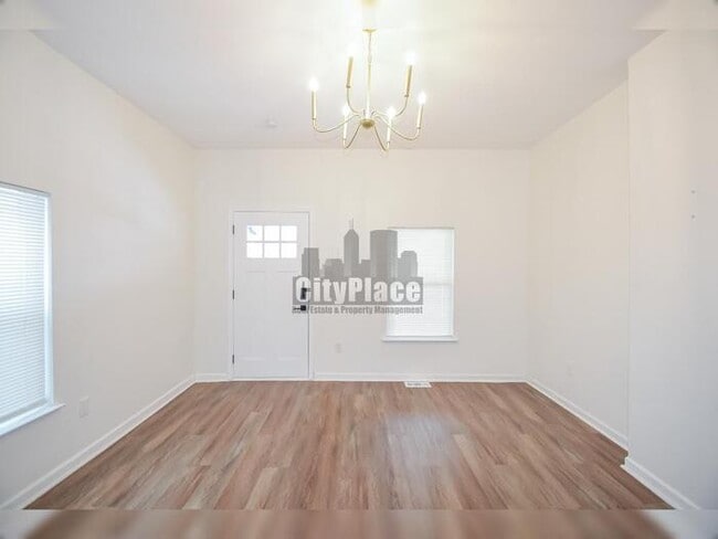 Photo - 2623 Guilford Ave