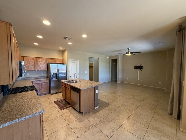 Photo - 1145 E Madera Grove Ln