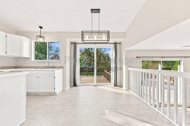 Photo - 16041 Bluebonnet Dr