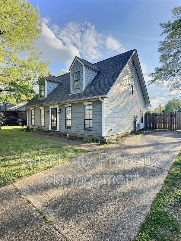 Photo - 3849 Cherry Hill Ln