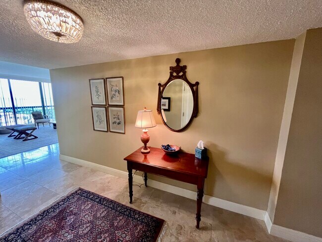 Building Photo - 4100 N Ocean Dr Unit 803 Rental