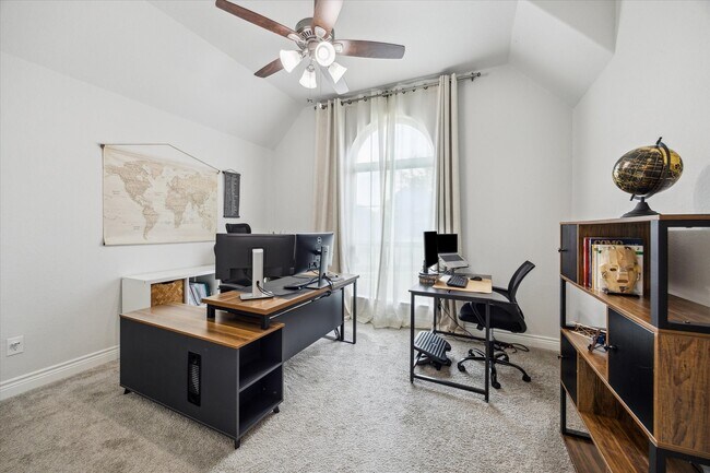 Photo - 28710 Wildthorne Ct