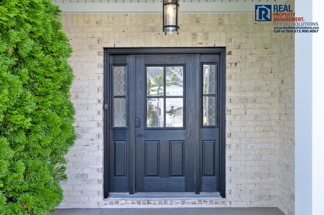 Photo - Gorgeous, Luxury 3 bd home with bonus room and screened-in patio! Triple Siegel Schools!