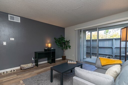 Photo - The Grove Apartments