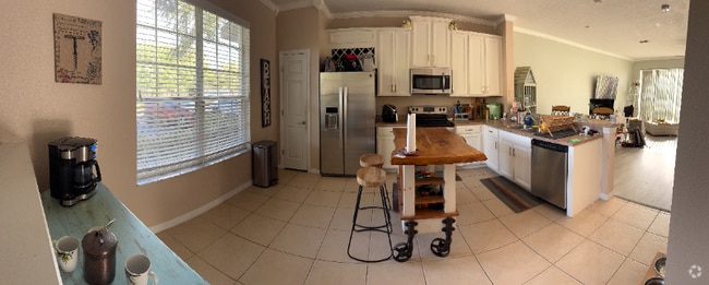 Building Photo - 6773 47th Ln N Rental