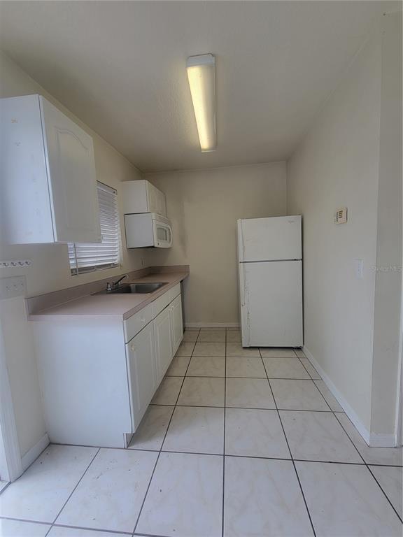 Photo - 445 Caribbean Dr