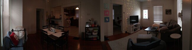 Photo - 1202 N Walnut St Unidad 1