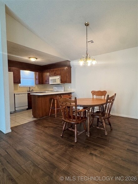 Photo - 5727 S Vancouver Ave