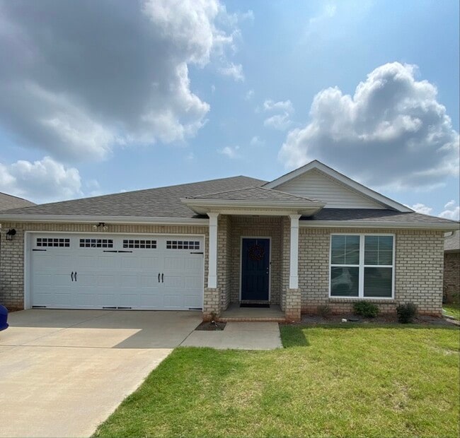 Building Photo - 107 Daymark Dr Rental