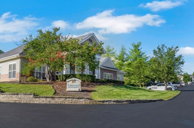 Photo - Lakewood Apartments