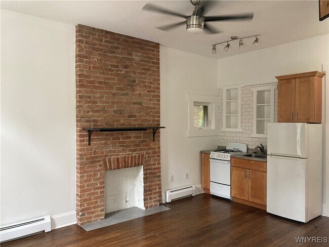 Photo - 77 Johnson Park