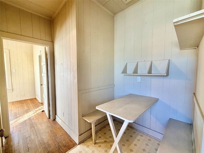 Photo - 1006 Gregg St