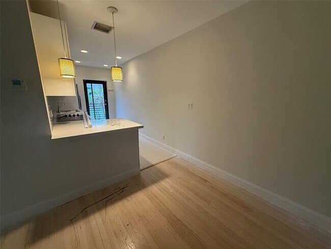 Photo - 1109 E Broward Blvd Unit 10