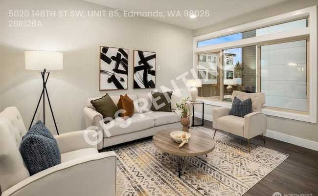 Photo - 5020 148th St SW