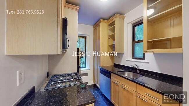 Photo - 95 Christopher St Unidad 1AB