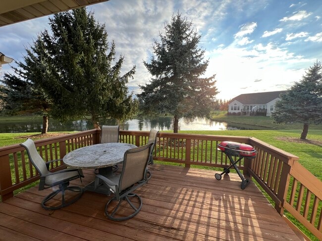 Building Photo - 3148 Benwick Dr