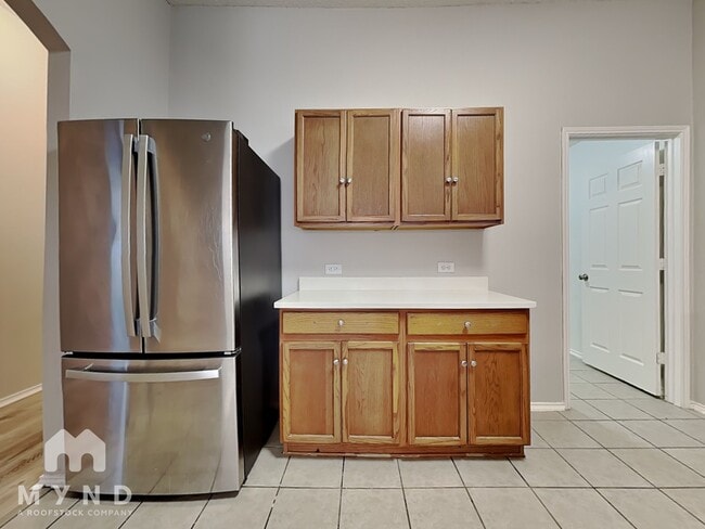 Photo - 1122 Buckingham Dr