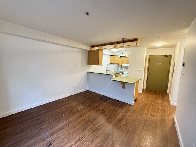 Photo - 238-238 Selby St