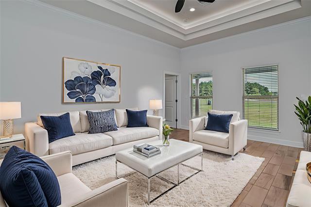 Photo - 256 Sedgewick Ave