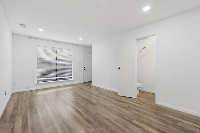 Photo - 8801 Hammerly Blvd Unit 1709