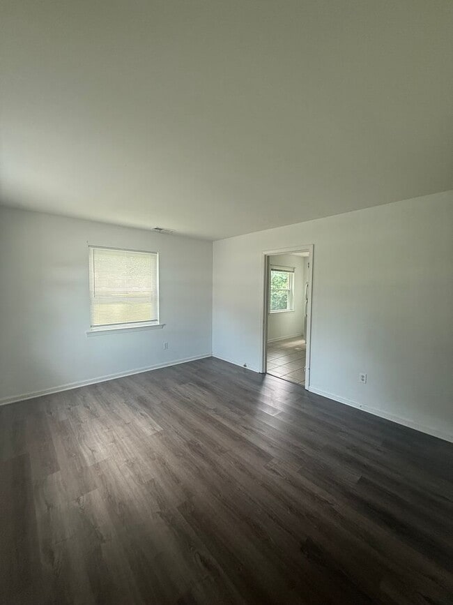 Photo - 1 Bedroom 1 Bath Unit 7983 Martha St