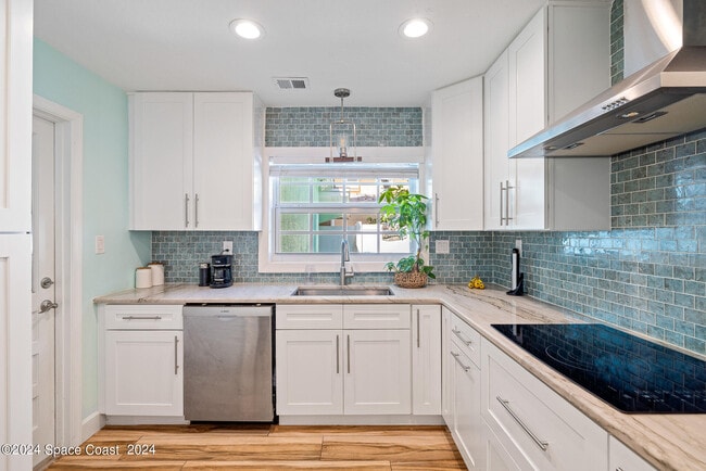 403 N Neptune Dr
