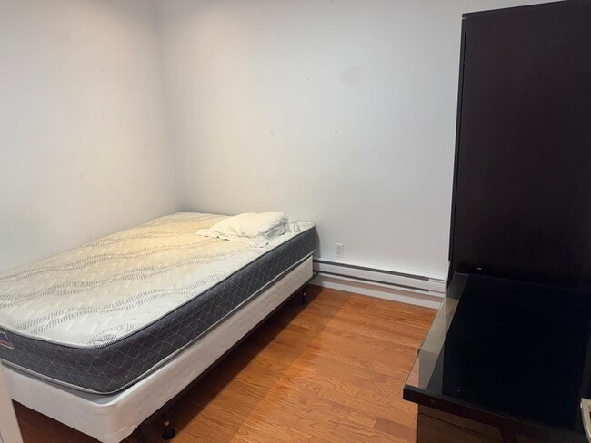 Photo - 3712 Av Coloniale Unit 3712