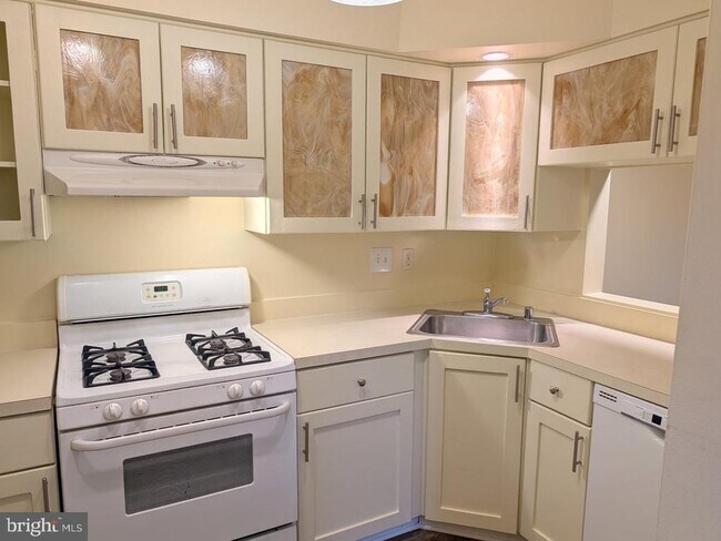 Photo - 14449 Gringsby Ct