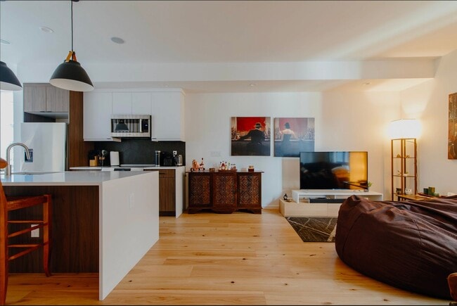 Photo - Modern 3 Bed, 3.5 Bath Townhouse for Rent