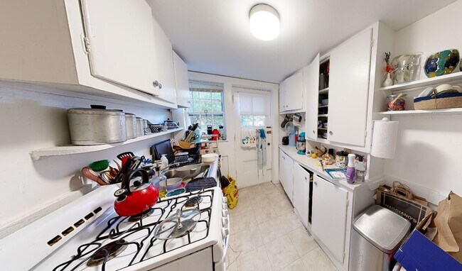 Photo - 40 Gibson St Unit 3A