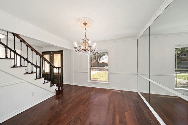 Photo - 2007 Shadowbriar Dr House