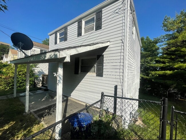 Building Photo - This is a Lease-to-Own – Not a typical ren... Rental