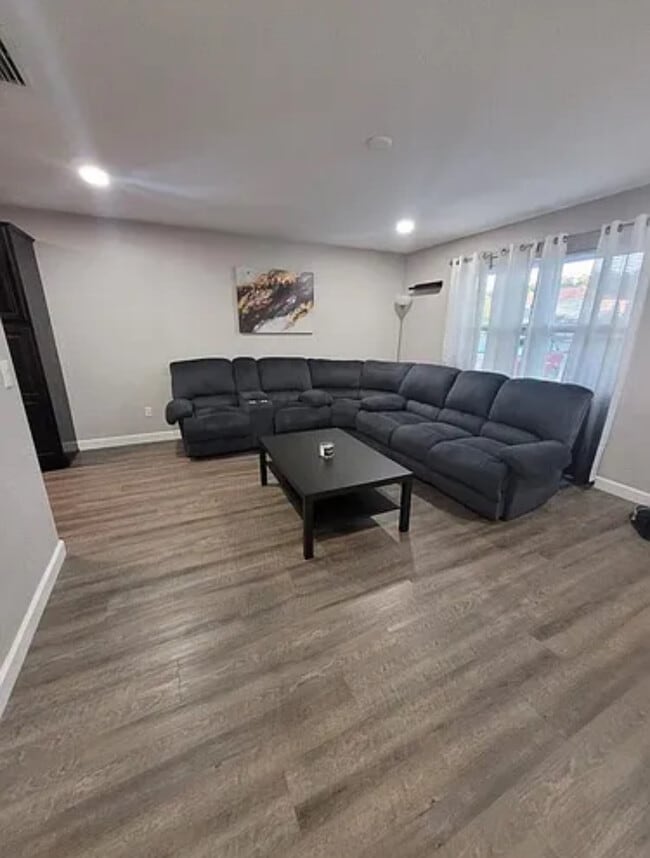 Photo - 3803 43rd Ave N